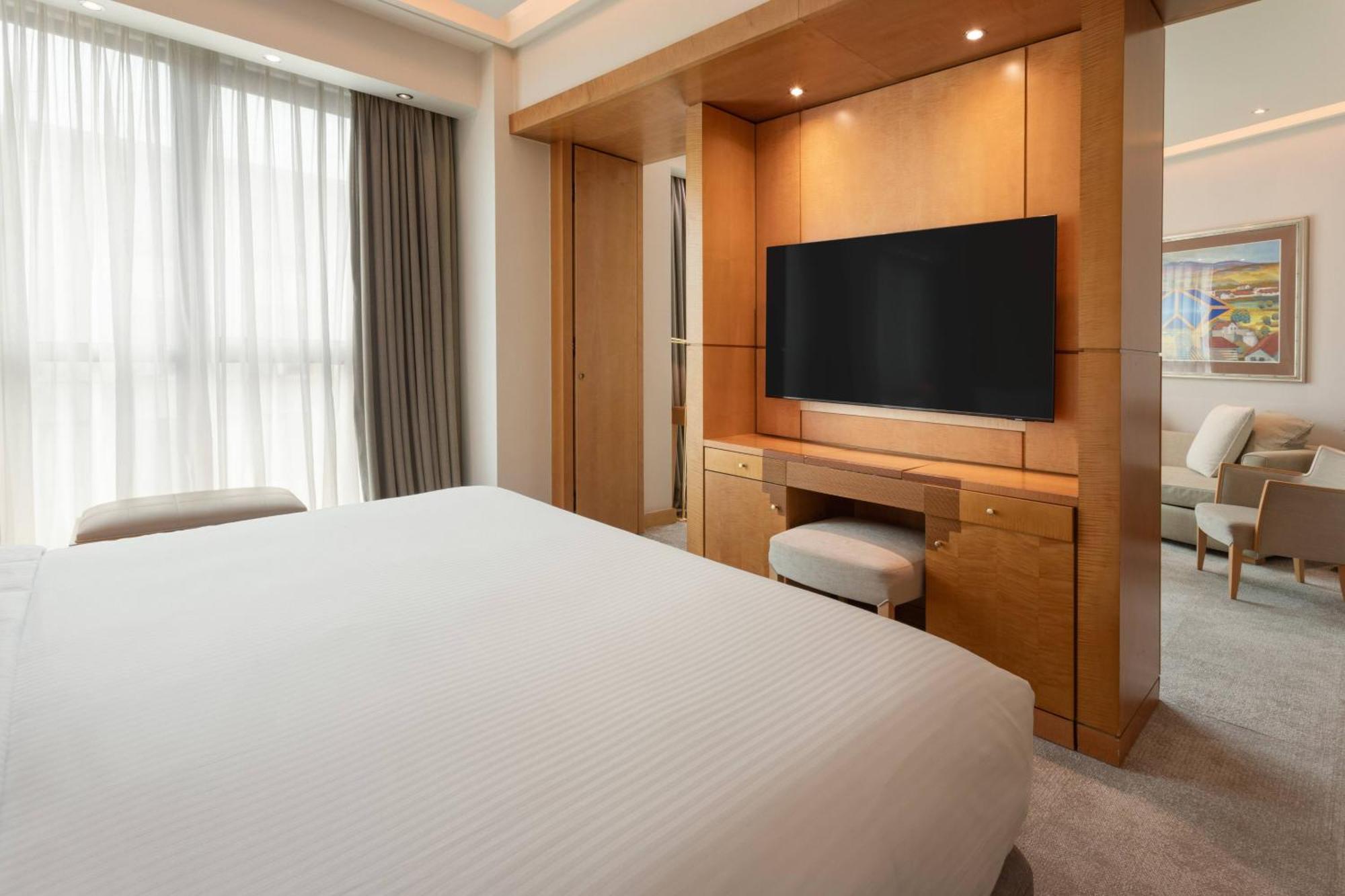 Executive Junior Suite